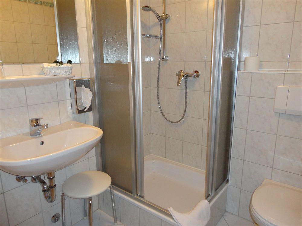 Business-Hotel Stockinger Ansfelden Esterno foto