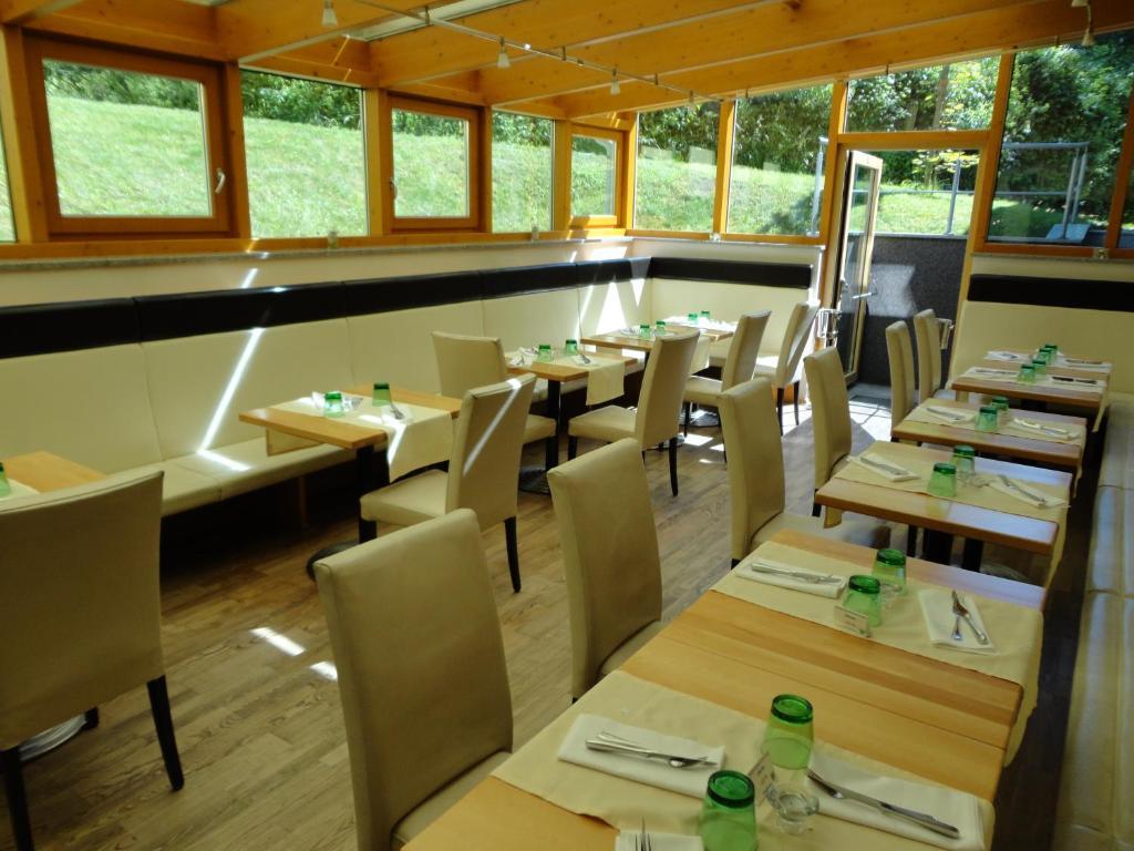Business-Hotel Stockinger Ansfelden Esterno foto