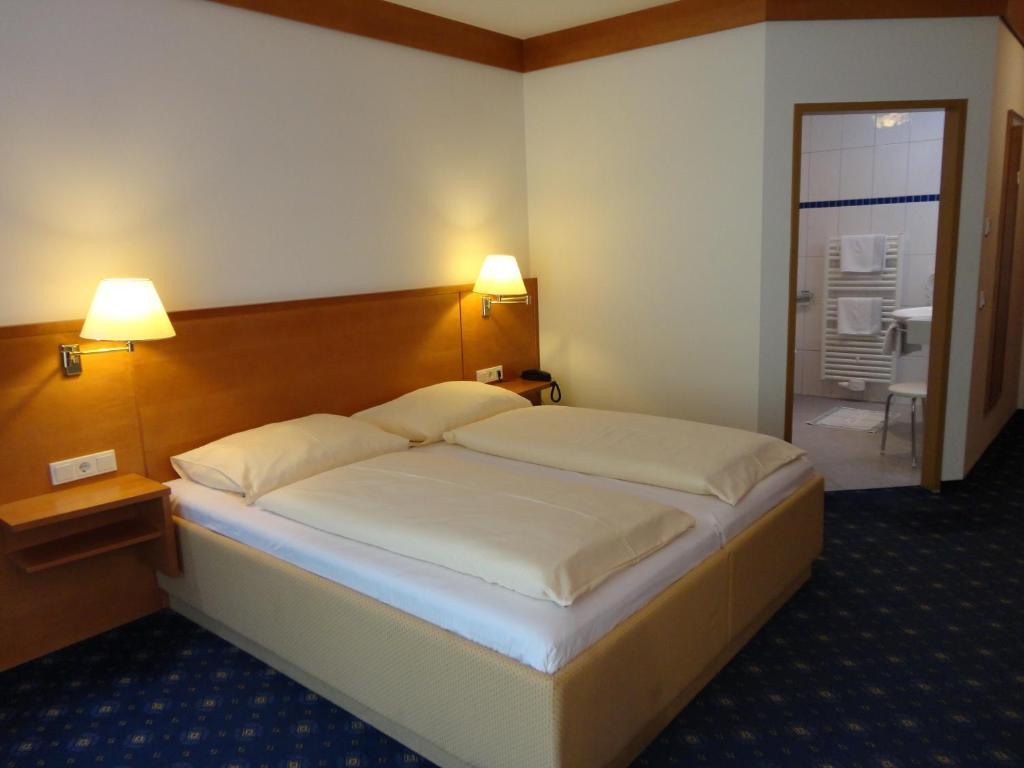 Business-Hotel Stockinger Ansfelden Esterno foto